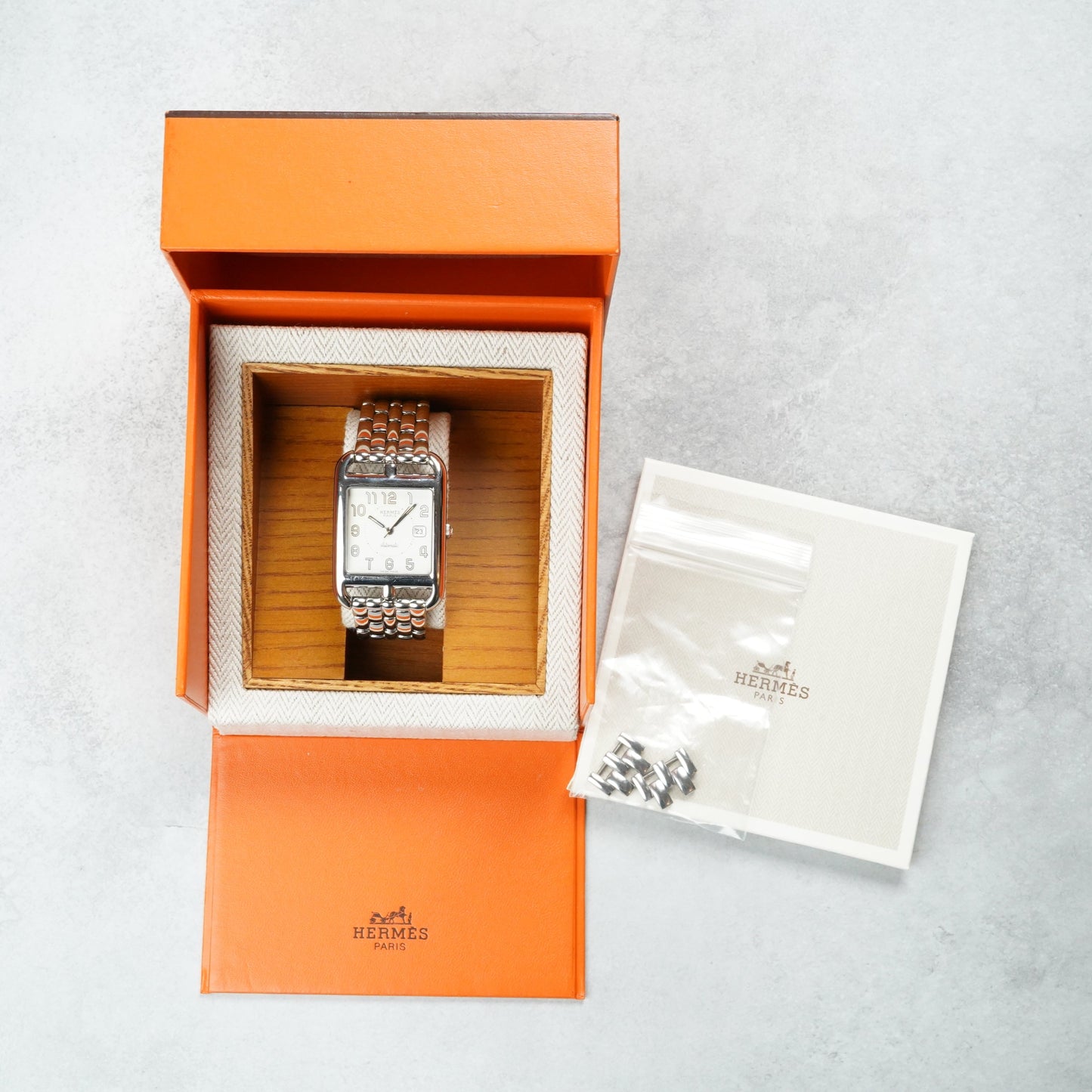 HERMES ケープコッド CC1.710 自動巻き