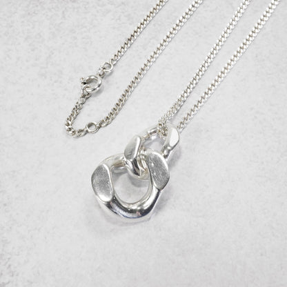 HERMES ブックルセリエ モチーフ ネックレス