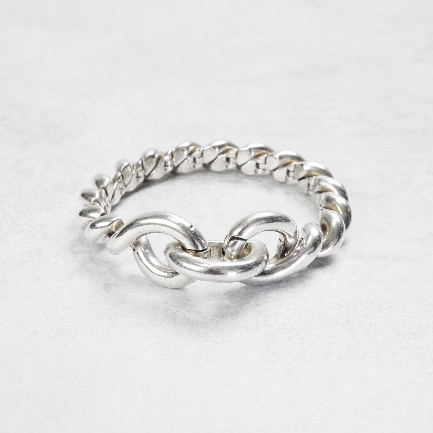 HERMES トルサード MM ブレスレット SV800